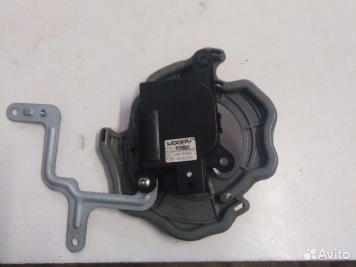 Моторчик заслонки отопителя Kia Cerato