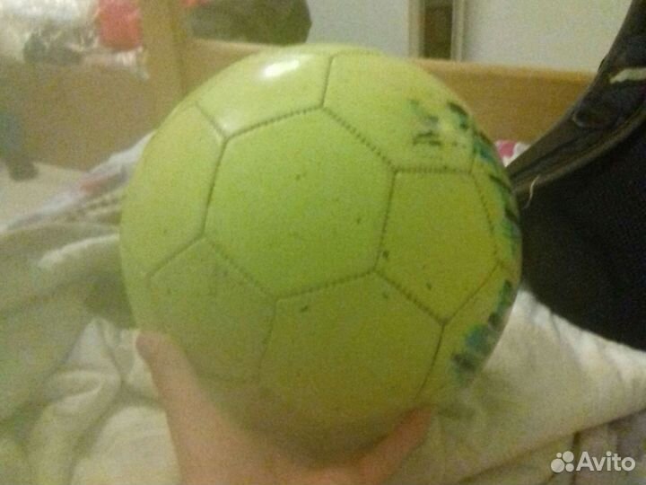 Футбольный мяч демикс