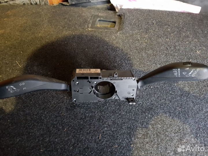 Переключатель поворота VW polo поло хетчбэк