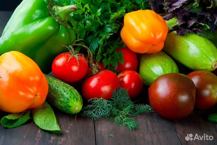 Продам огурцы помидоры