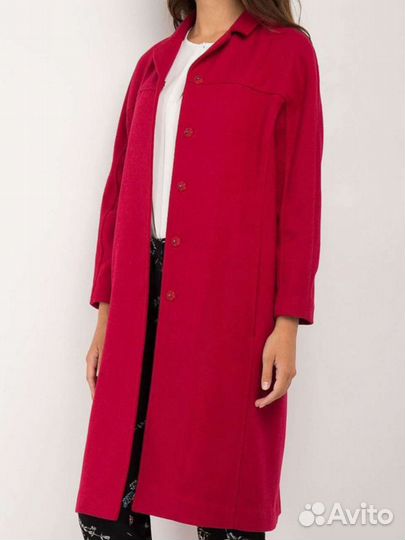 Пальто красное прямое