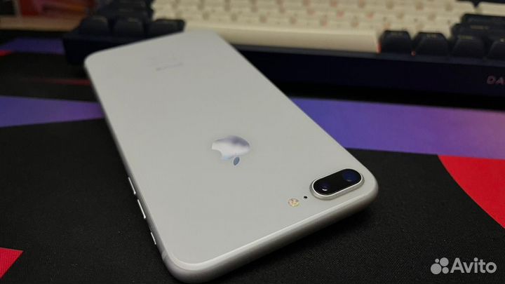 iPhone 8 Plus, 128 ГБ