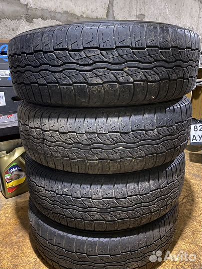 Bridgestone Dueler H/T 687 225/65 R17