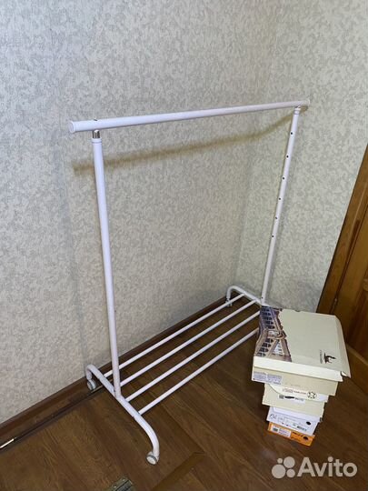 Вешалка напольная