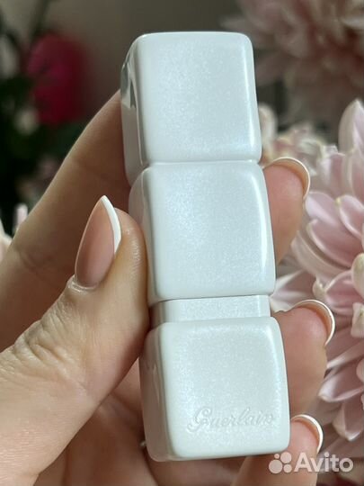 Бальзам для губ Guerlain KissKiss Roselip