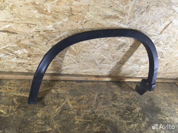 Накладка на крыло задняя правая Nissan X Trail T31