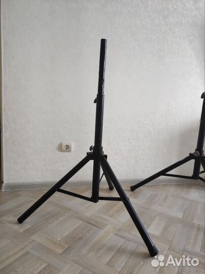 Стойки для акустики