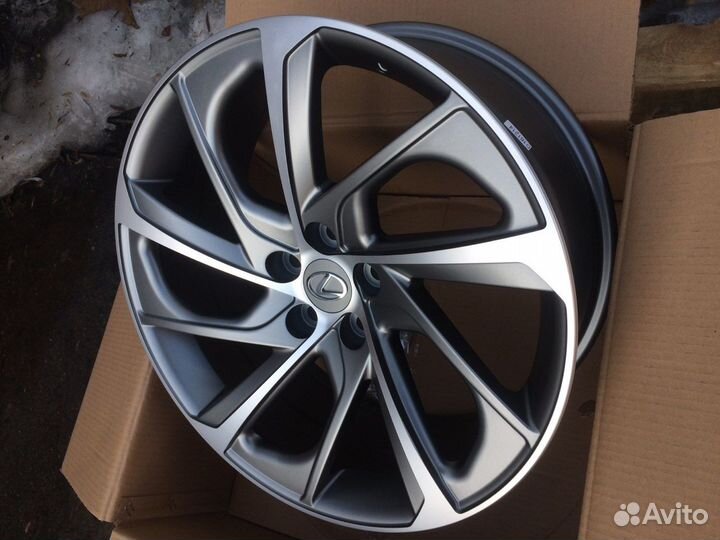 Новые диски R20 Lexus / Toyota