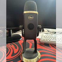 Микрофон студийный blue yeti x wow edition