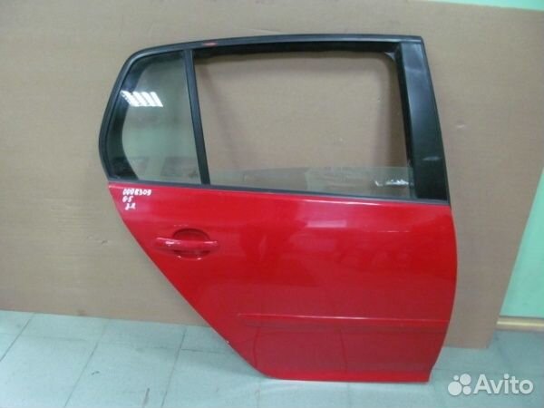 Дверь задняя правая Volkswagen Golf 5 2004-2009