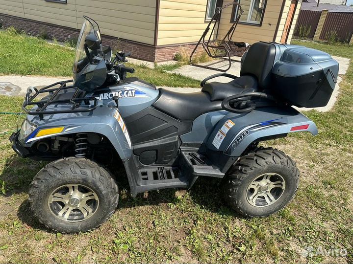 Квадроцикл Arctic cat TRV 700i cruiser