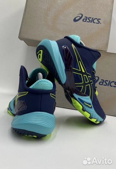 Кроссовки для волейбола Asics