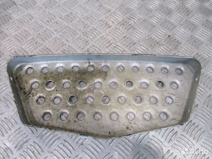 Ступенька верхняя MAN 81615100490