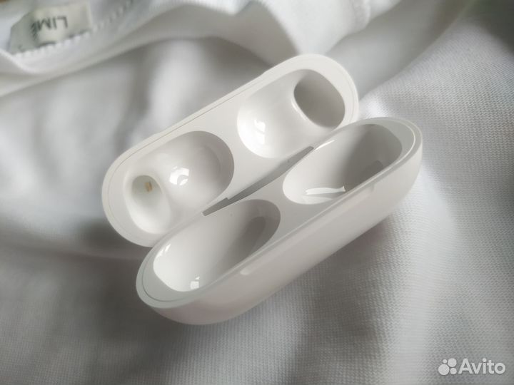 Футляр от AirPods Pro 2