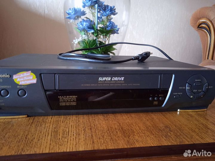 Видеомагнитофон panasonic NV-SD225 EU