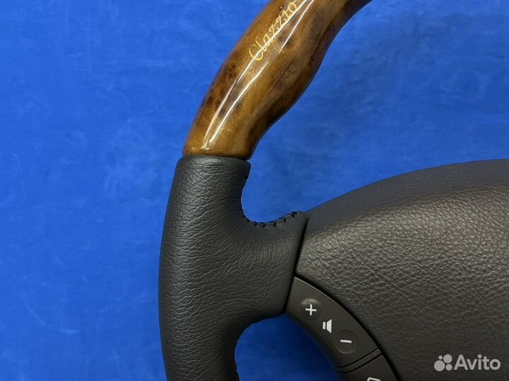 Руль Clazzio с косточкой дерево Toyota Camry 30 35