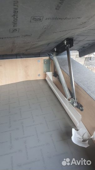 Диван, тахта