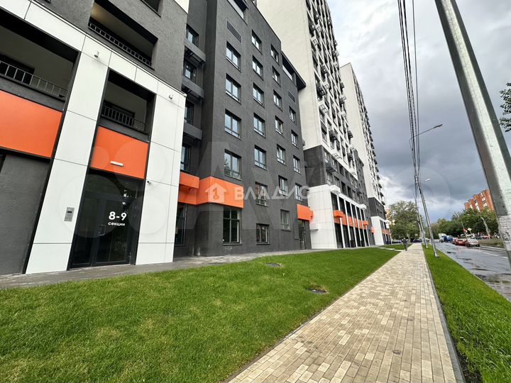 2-к. квартира, 68,7 м², 3/17 эт.