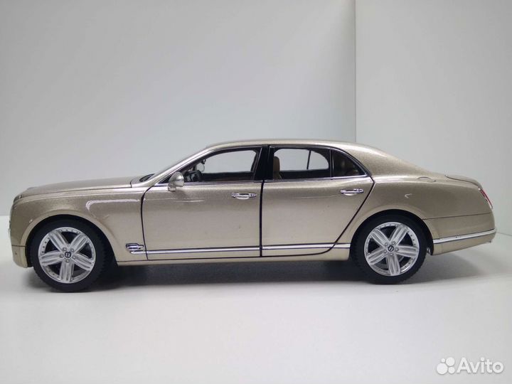 Модель Bentley Mulsanne 1:18