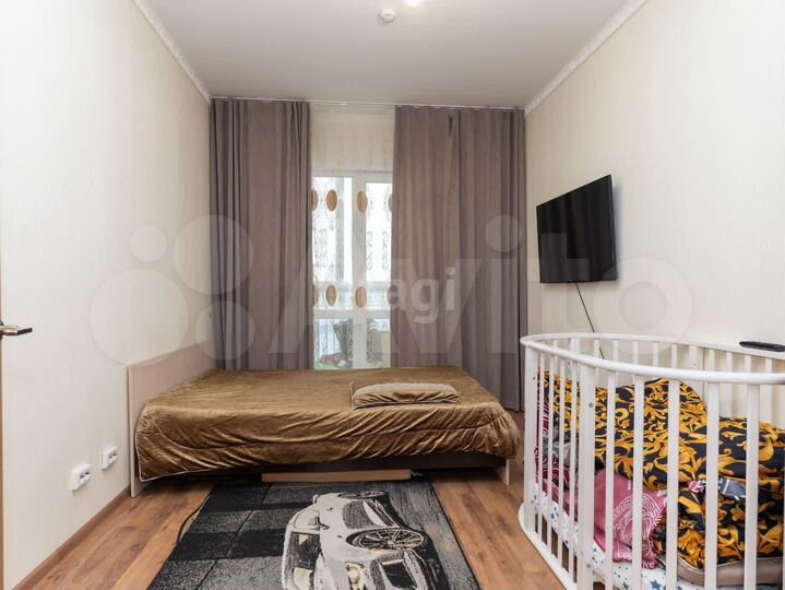 2-к. квартира, 55 м², 1/17 эт.