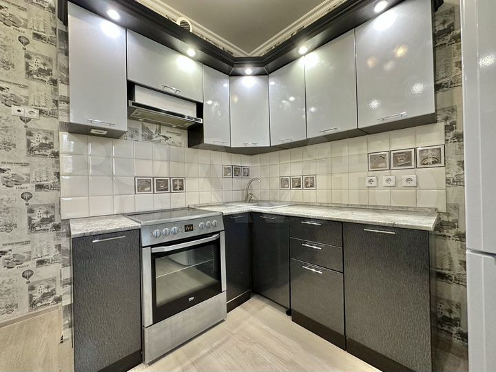 2-к. квартира, 60 м², 11/16 эт.