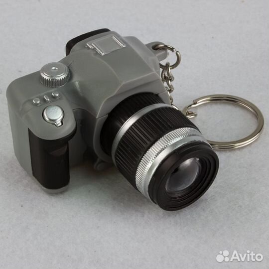 Брелок фотоаппарат свет + звук (серый)