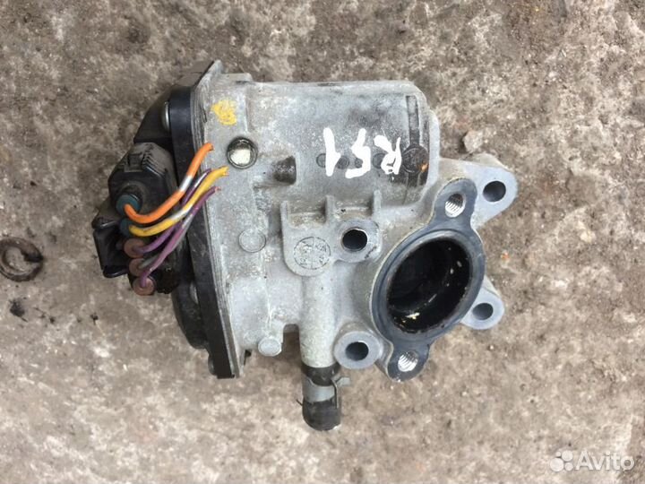 14710EC00B Клапан EGR Nissan Pathfinder, Navara