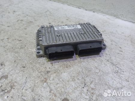 Блок управления двигателем