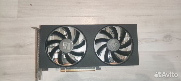 Видеокарта 5500 XT 8GB