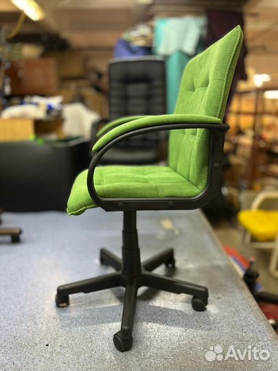 Компьютерное кресло