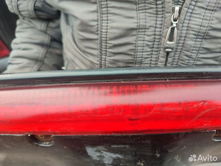 Спойлер на Hyundai Starex 1 рестайлинг