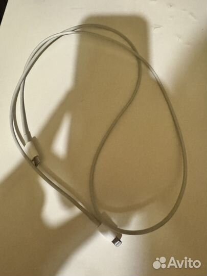 Кабель на iPhone usb c lighting