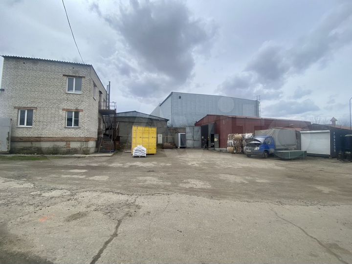 Производство, 5600 м²