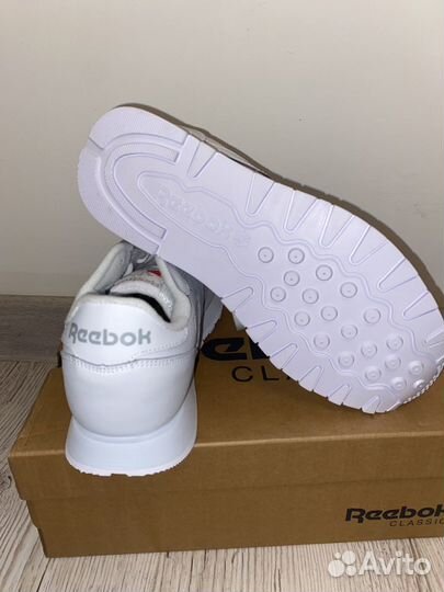 Кроссовки reebok