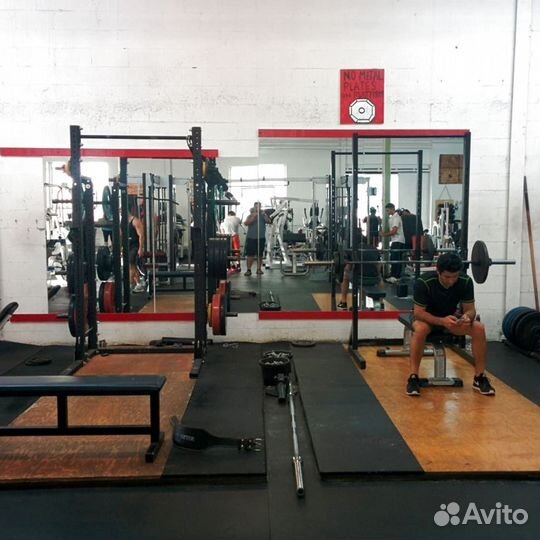 Зеркало с подсветкой под заказ