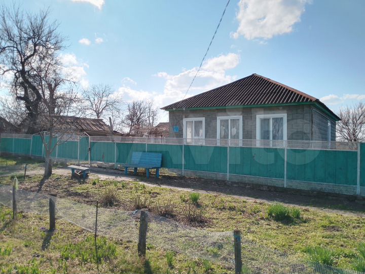 Дом 61,8 м² на участке 20 сот.