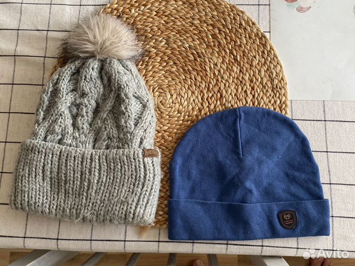 Шапочка с шишечками гномик