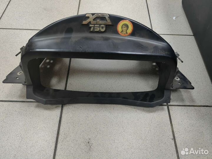 Корпус приборной панели Yamaha XJ750