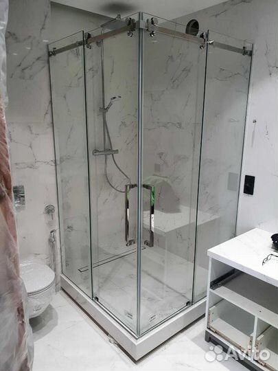 Душевая перегородка из закаленного стекла