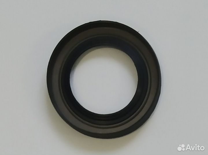 Передний сальник коленчатого вала Mercedes-Benz