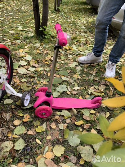 Самокат трехколесный