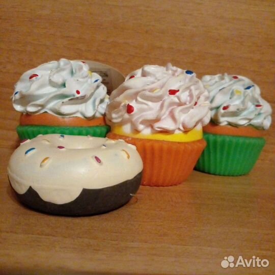 Игрушки для собак и кошек