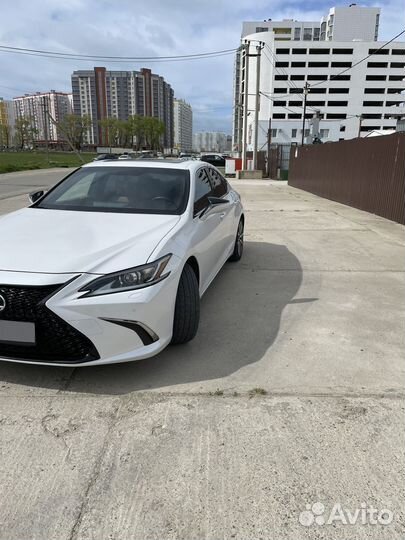 Lexus ES 2.5 AT, 2018, 142 000 км