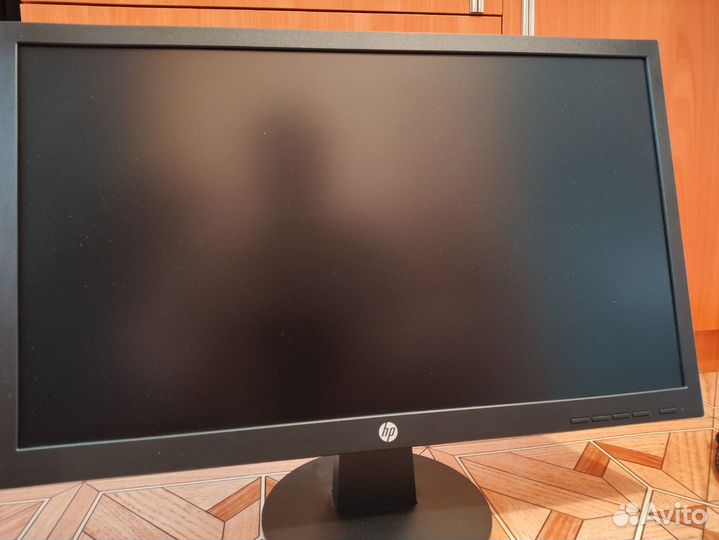 Монитор HP V22