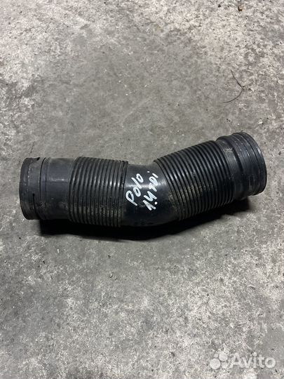 Патрубок воздушеый 1.4tdi Skoda Fabia VW Polo