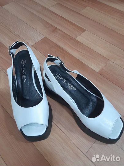 Босоножки женские 36 размер