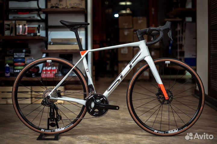 Superior X-Road Team Elite Di2. Эндуранс/гревел