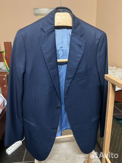 Кастюм castello d'oro