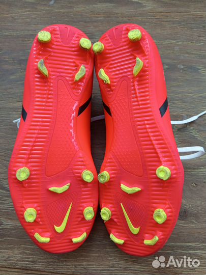 Бутсы nike phantom gt