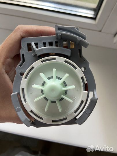 Помпа для посудомойки Hotpoint Ariston